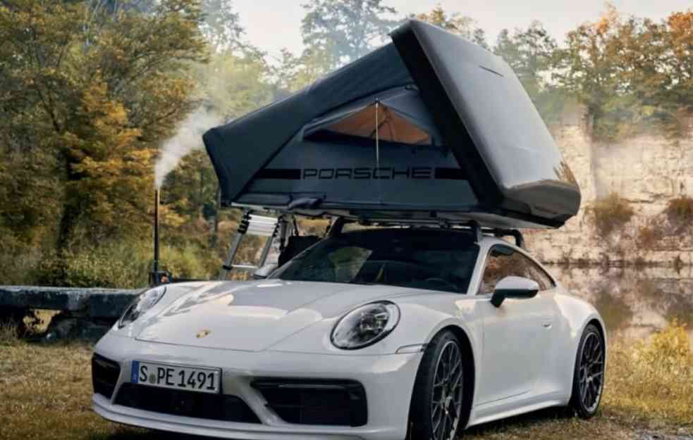 U PRODAJI OD NOVEMBRA: Porsche predstavio krovni šator za dve osobe