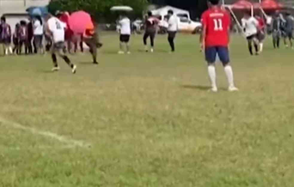 GROM pogodio sudiju na utakmici na  FIlipinima (VIDEO)