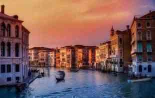 Venecija ograničila turističke grupe na 25 ljudi