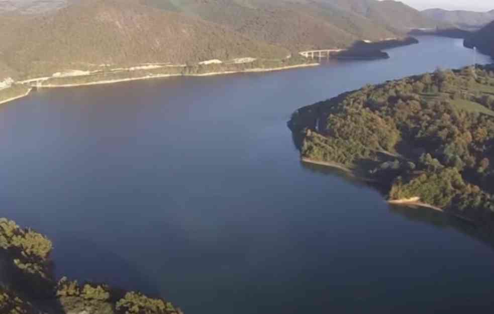 Eparhija raško-prizrenska: Ne možemo da preuzmemo odgovornost za plivanje za Časni krst na Gazivodama