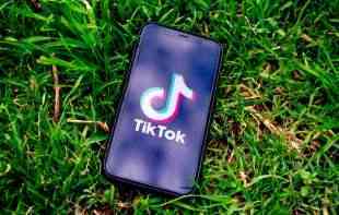 <span style='color:red;'><b>Vlasti Nepala</b></span> zabranile TikTok