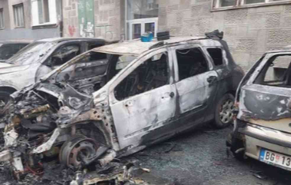 POZNATI DETALJI EKSPLOZIJE AUTOMOBILA U ZEMUNU! (FOTO)