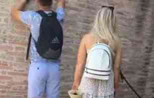Turista koji je klesao ime na <span style='color:red;'><b>Koloseum</b></span>u moli za oproštaj