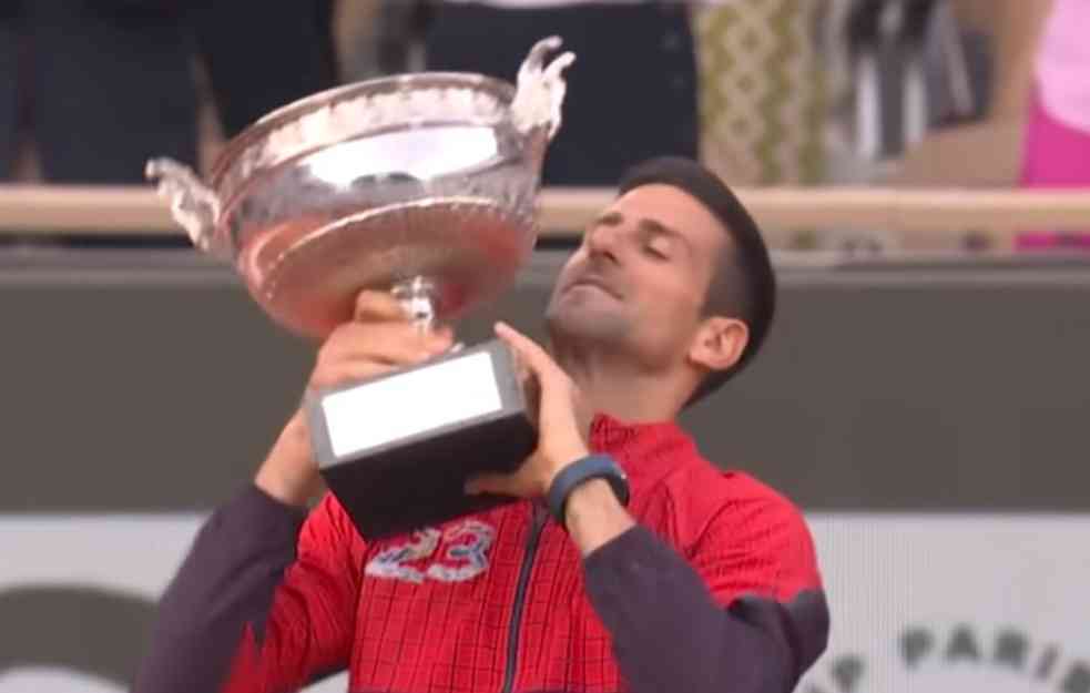 NAJTROFEJNIJI TENISER IKADA UNIŠTIO NOVAKOVE KRITIČARE: Prestanite da se***e o Đokoviću, Federer i Nadal nisu najbolji ni u svojoj eri!