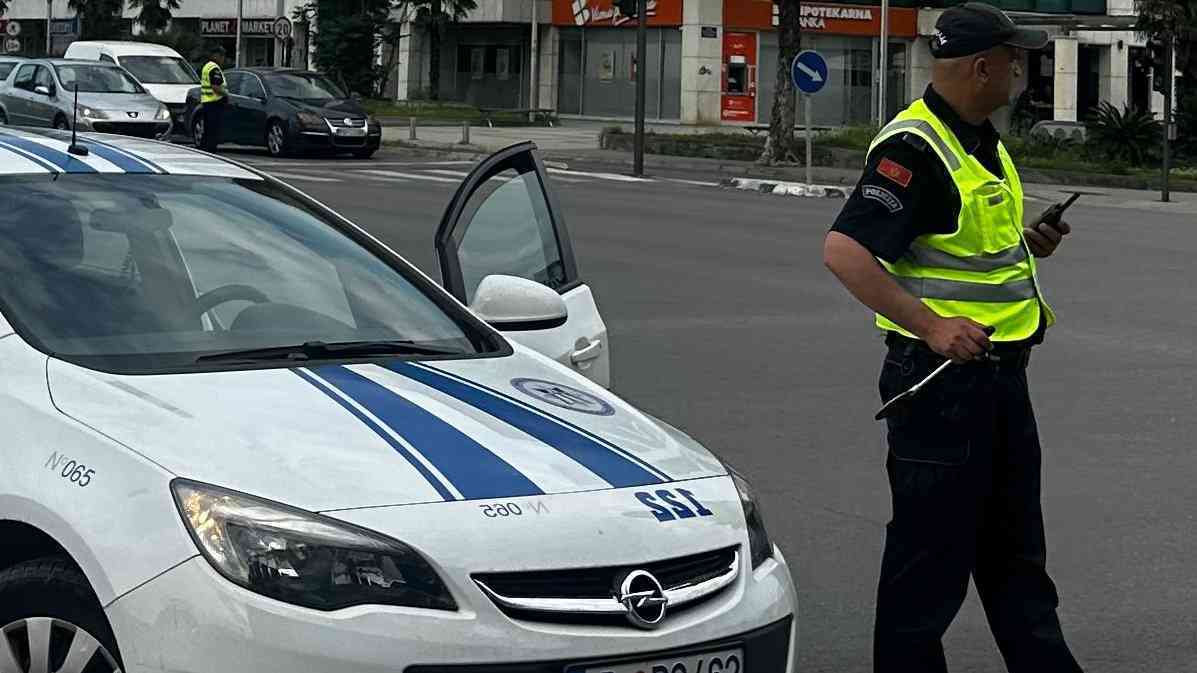 TEŠKA SAOBRAĆAJNA NESREĆA : Udes na  Auto - putu MILOŠ VELIKI