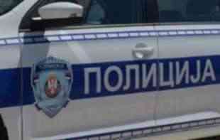 UŽAS U BORČI: Mladić (22) posle svađe sa devojkom <span style='color:red;'><b>pucao sebi u glavu</b></span>