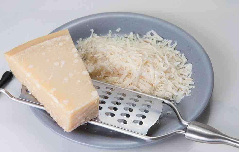 Mikročipovima protiv falsifikovanja parmezana