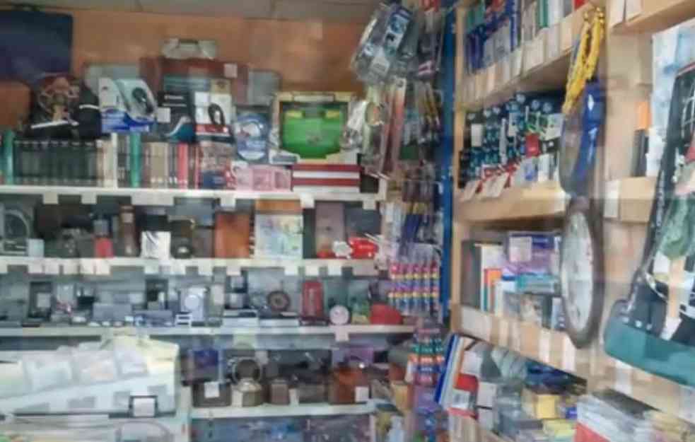 PONUDA DOBRA ALI CENE PAPRENE: Evo koliko koštaju sveske, pernice, pribor...