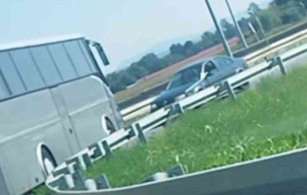 VOŽNJA U KONTRASMERU: Vozač automobila napravio haos u Velikoj Plani