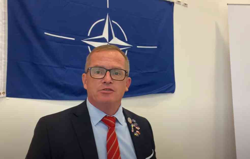 POGLEDAJTE OVU ZVER: NATO lobista Felinger poziva na BOMBARDOVANJE BEOGRADA! (VIDEO)