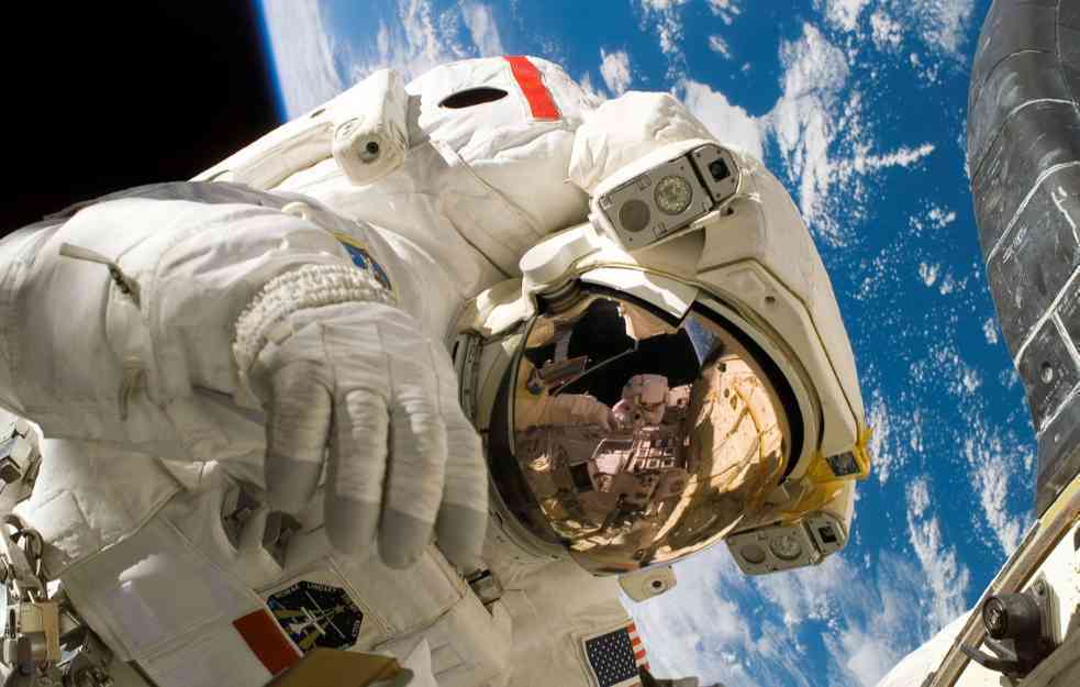 Američki astronaut sleteo na zemlju na svoj 70-ti rođendan