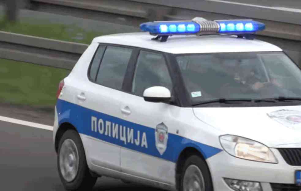 Sudar kamiona i kombija na putu za Novi Sad: Povređene četiri osobe