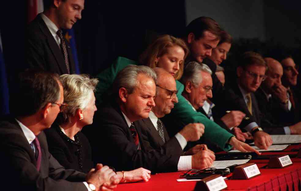 Danas se obeležava 28 godina od postizanja Dejtonskog sporazuma o miru u BiH