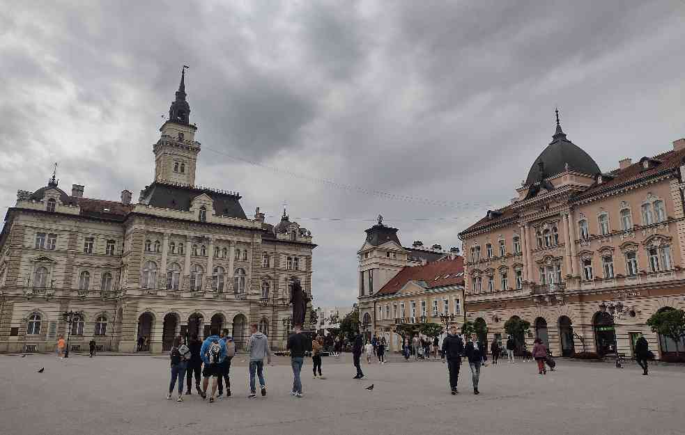 Građani uznemireni: Tinejdžeri prave haos iznad skloništa u Novom Sadu
