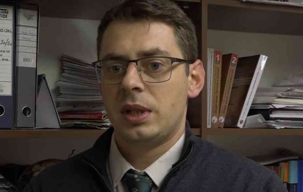 STRAŠNO! SRBIN MOŽE DA UMRE U PRIŠTINSKOM ZATVORU! Advokat: Zoran Kostić u izuzetno lošem zdravstvenom stanju, strahujemo od najgoreg! (VIDEO)