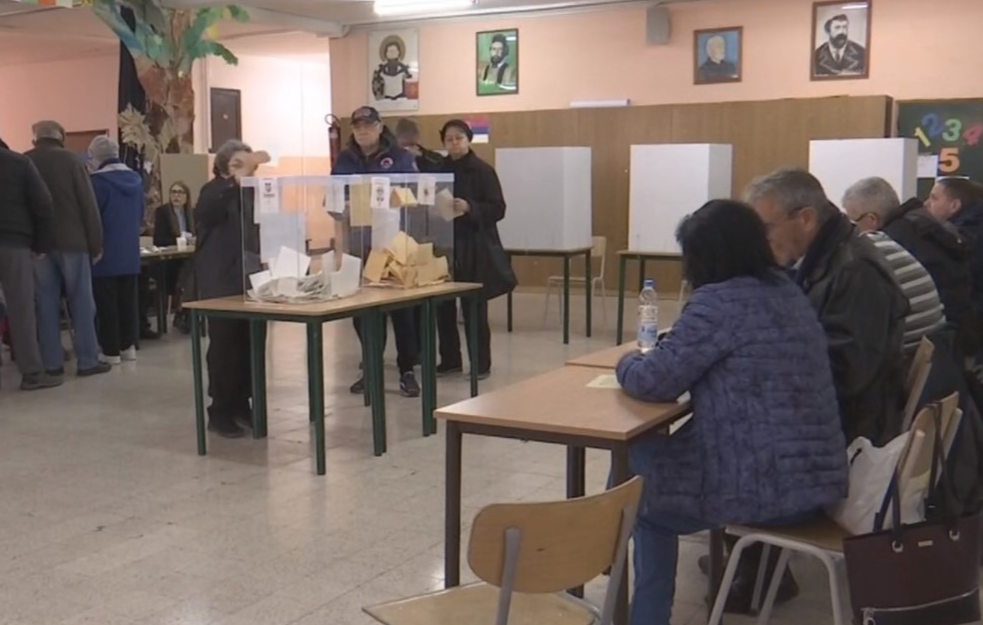 GIK DONEO ODLUKU: Ponavljanje glasanja na biračkim mestima 122, 15 i 73