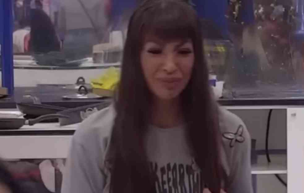 Miljana zgrozila naciju: Ono što je uradila krišom zgadilo zadrugare (VIDEO)