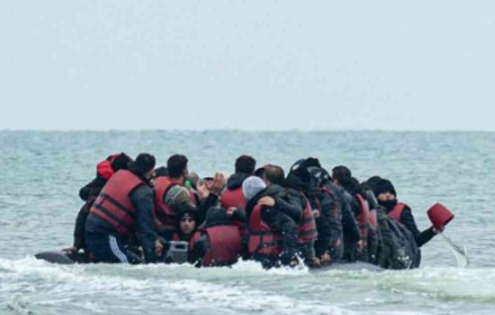 Preko Lamanša u Britaniju stigao rekordan broj migranata