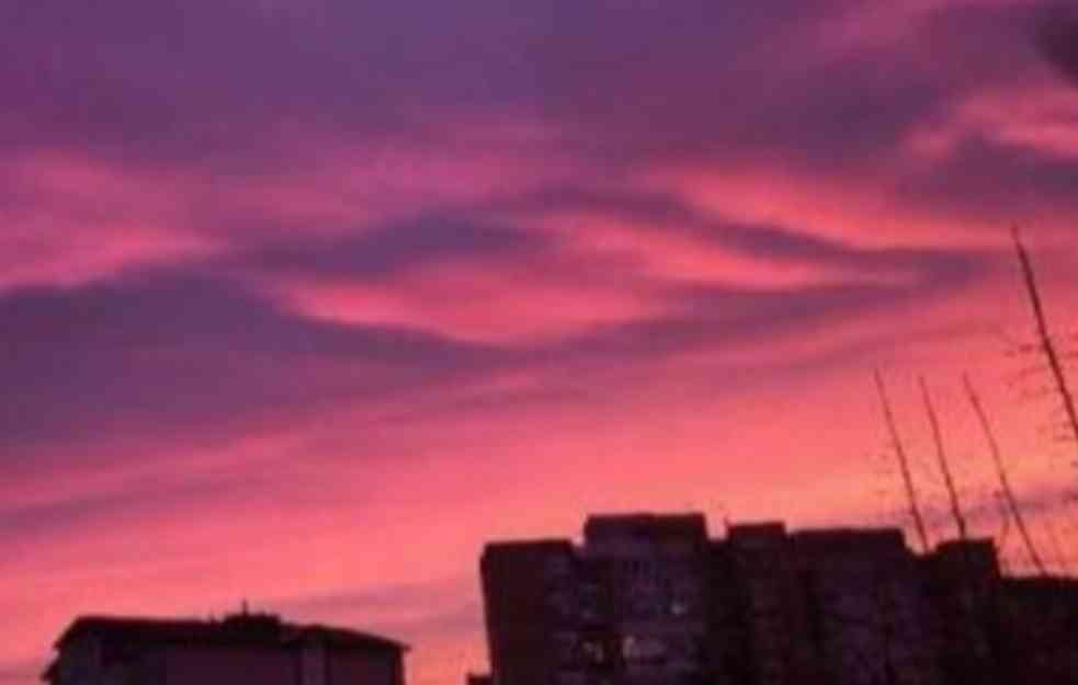 NEOBIČNO NEBO NAD BEOGRADOM: Sve žuto i narandžasto, a u Mirijevu i ljubičasto! (FOTO)