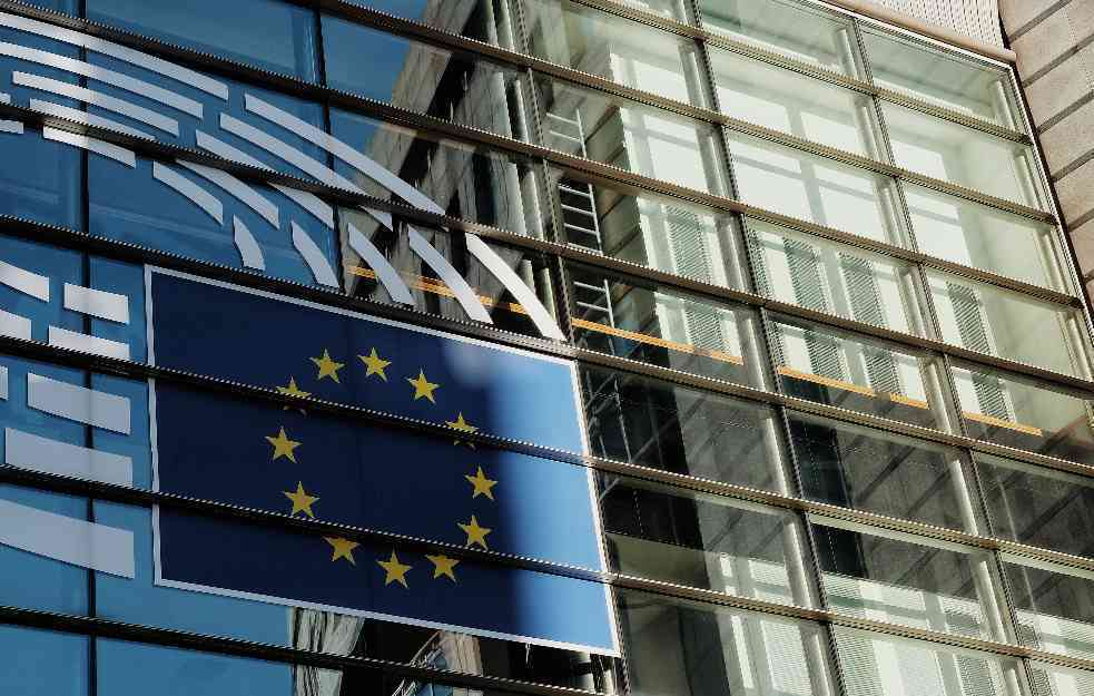 Važna rezolucija Evropskog parlamenta: EU da osigura sopstvenu bezbednost, razviti evropski stub unutar NATO