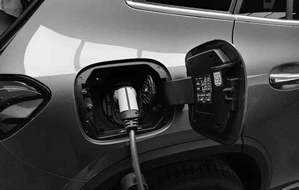 Koliko se energije gubi pri punjenju električnih automobila?
