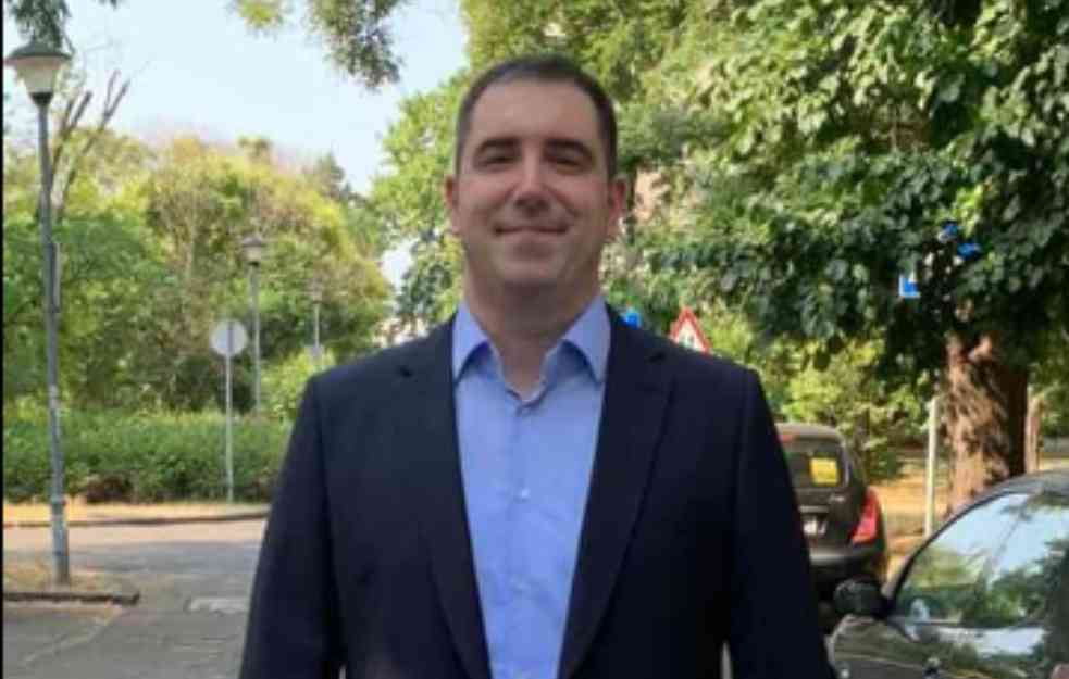 DR.VLADIMIR ĐURIĆ: 