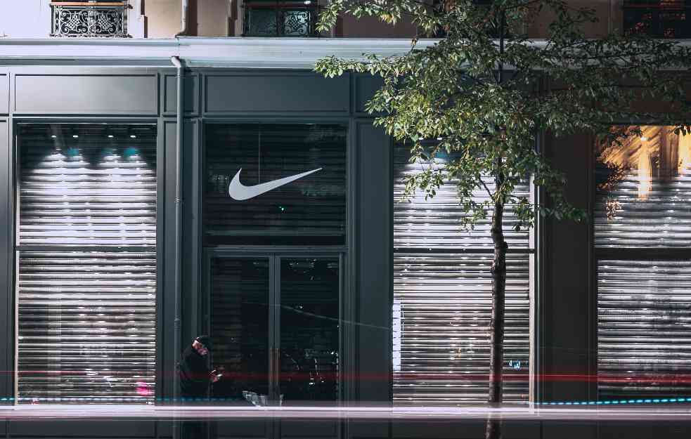 Reklame za Nike, Superdry i Lacoste zabranjene u Velikoj Britaniji