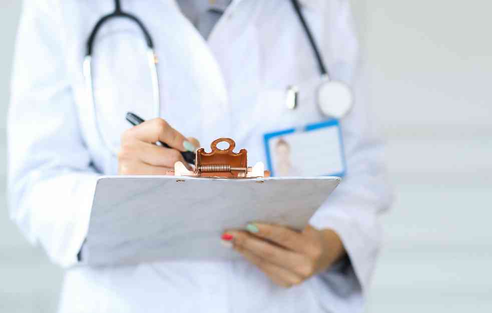 Medicinska sestra u Domu zdravlja Leskovac odbila da uzme krv pacijentkinji zbog privatnog sukoba sa njenim sinom