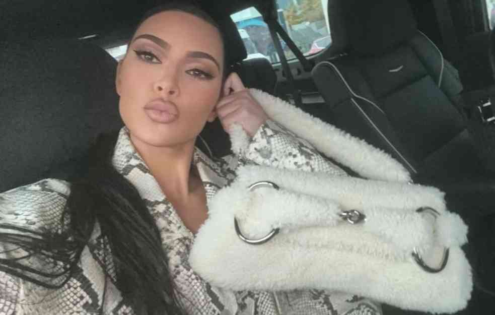 KIM KARDAŠIJAN VRATILA SE STAROM IMIDŽU: Ponovo je ledena kraljica (FOTO)
