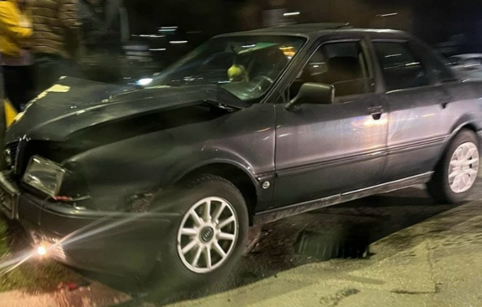 Saobraćajna nesreća u Čačku: Povređena dva tinejdžera (FOTO)