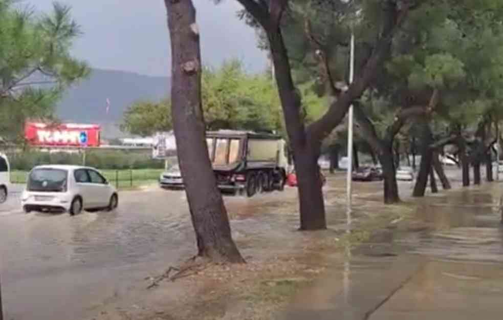 Nevreme u Hrvatskoj izazvalo haos, na primorju zabeležene pijavice, u Zagrebu leteli krovovi