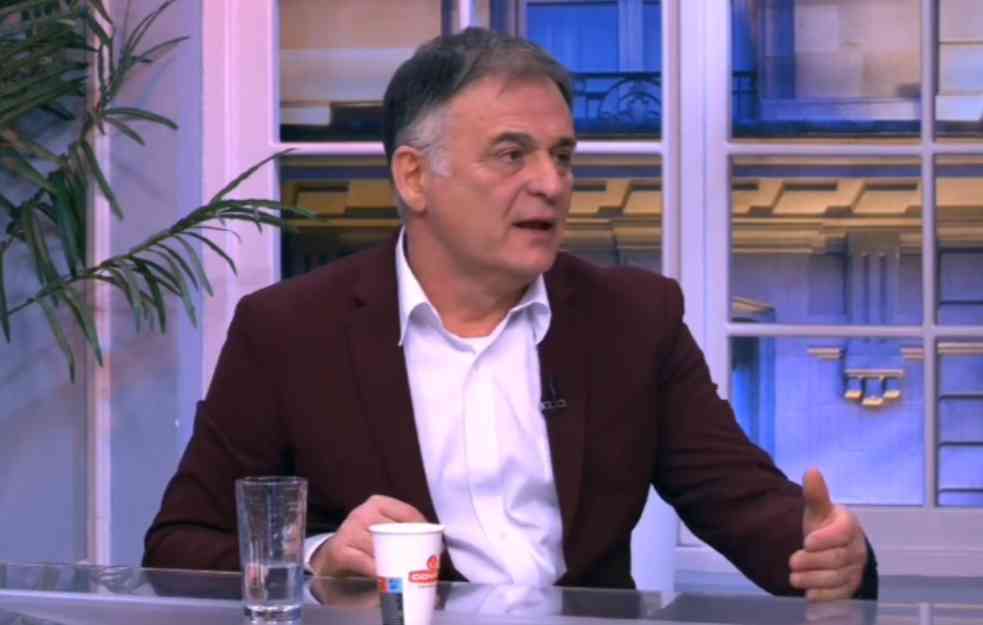 Prva supruga ga je prevarila sa 15 godina mlađim i dobila dete: Glumac preživeo ljubavni krah