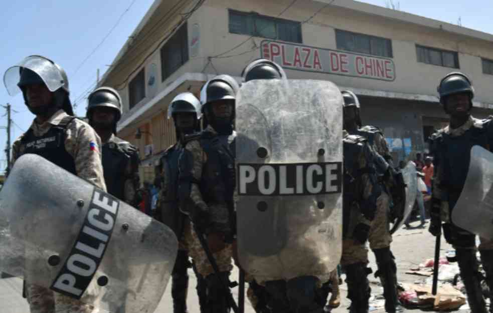 POLICIJSKA AKCIJA NA HAITIJU: Upala u uporište najpoznatijeg bandidtskog vođe 