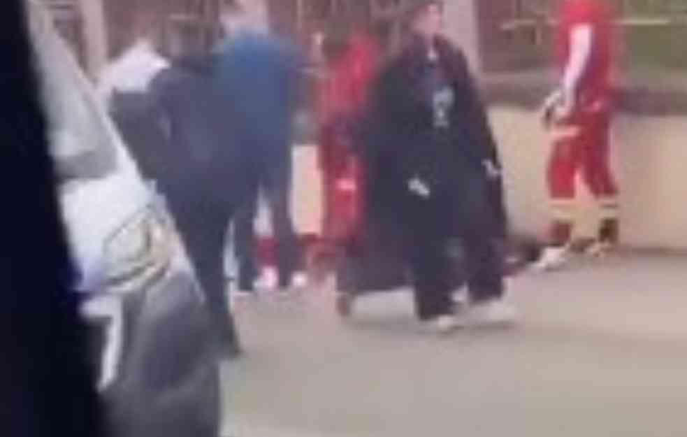 TEŠKA NESREĆA U BEOGRADU: Autobusu OTPAO TOČAK, udario dve žene! (VIDEO)