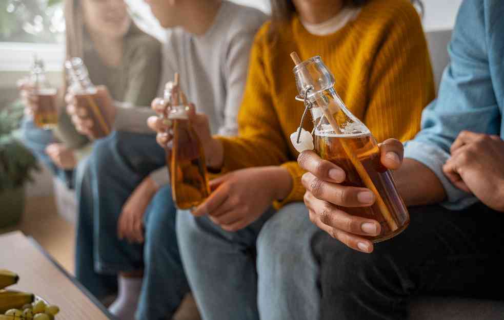 Najmanje 59 mrtvih u Turskoj zbog ilegalno napravljenog alkohola