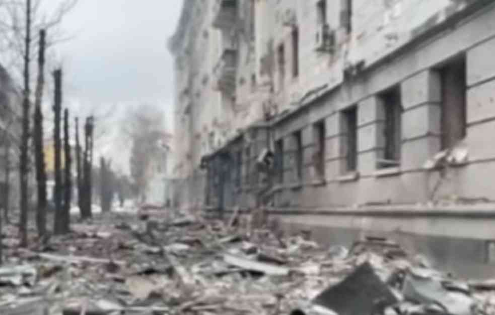 RUSI SPREMAJU VELIKU OFANZIVU NA HARKOV: Grad razaraju monstruozne bombe