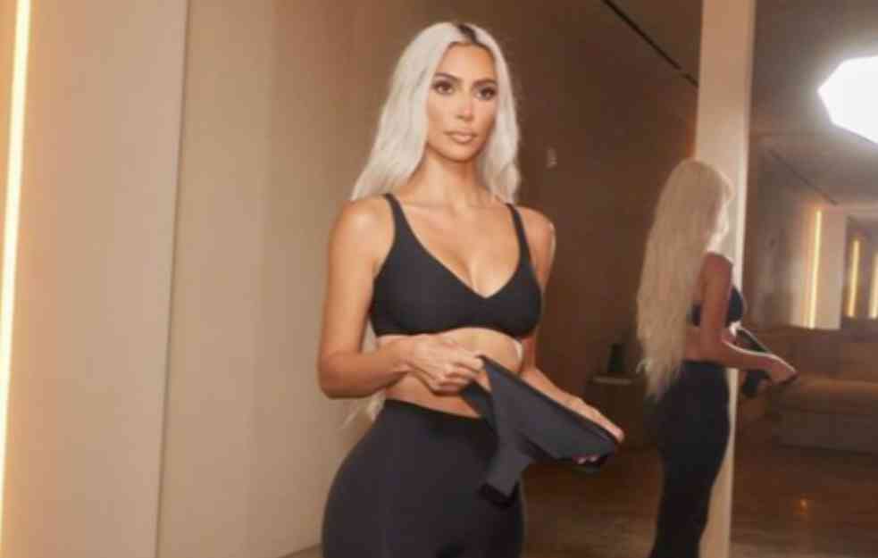 Kim Kardašijan stiže u Srbiju!