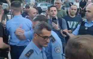 JOŠ JEDNO NASILJE ALBANACA: Zatvoreno šest <span style='color:red;'><b>jedinica</b></span> Poštanske štedionice na severu Kosova i Metohije (VIDEO, FOTO)