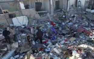 IZRAEL POČINIO MASAKR: Desetine mrtvih u napadu na školu u Gazi