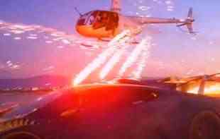 Jutjuber objavio snimak kako eksplozivom uništava <span style='color:red;'><b>lamborgini</b></span> iz helikoptera: Zavrišo u zatvoru (VIDEO)