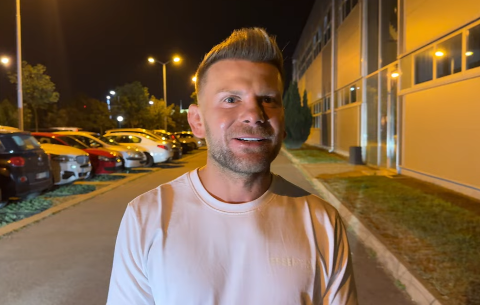 PRODUKCIJA SAOPŠTILA: Večeras stiže Stanislav Krofak