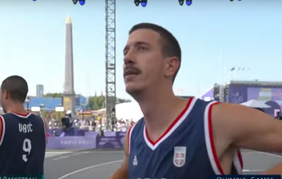 Baksetaš Srbije iz očaja bacio loptu i pogodio za pobedu uz zvuk sirene