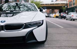 BMW predlaže da <span style='color:red;'><b>električna vozila</b></span> dobiju vlastitu traku na autoputu