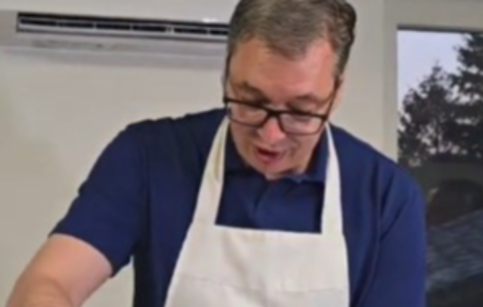 UPRAVO SU MI PRETUKLI SINA... Predsedniče, vreme je 
