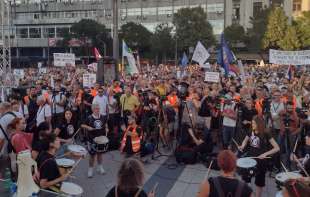 Opozicija poziva na zajednički otpor širom Srbije: „Svaki sledeći Vučićev potez biće još krvaviji“
