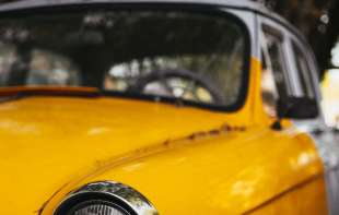 <span style='color:red;'><b>Narandža</b></span>sti automobili su najređi učesnici u saobraćajnim nesrećama