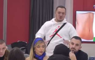 Gastoz više ne drži jezik za <span style='color:red;'><b>zubi</b></span>ma: Sve otkrio uživo u programu