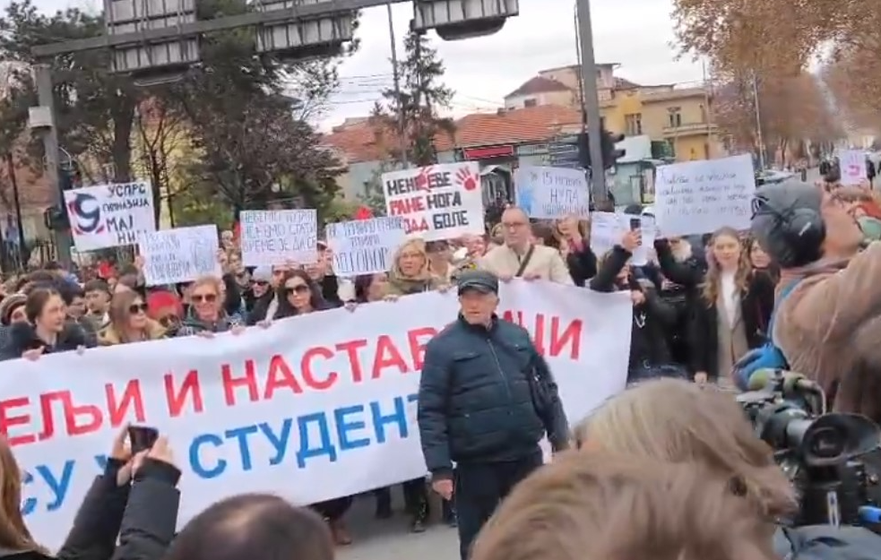 "Odluka o raspustu sramna, pokušaj da se zaustavi pobuna": Deo maturanata će ići u školu i sledeće nedelje