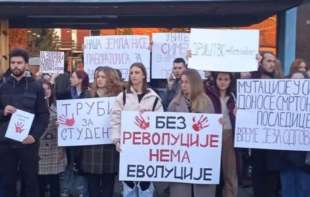 Protest u Kragujevcu odložen zbog kažnjavanja maturanata i profesora od strane direktora