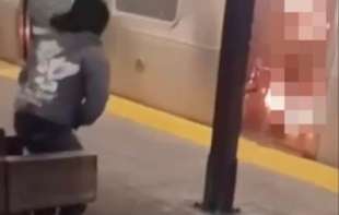 Stravičan zločin u Njujorku: Migrant zapalio ženu koja je spavala u metrou (UZNEMIRUJUĆI VIDEO)
